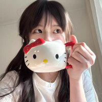 Cốc Hello kitty không mua thì hơi phí ạ