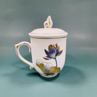 Cốc ly sứ có quai vẽ sen vàng kim có nắp 350ml