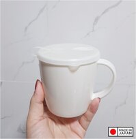 Cốc nhựa Yamada 300ml có nắp mềm đậy hạn chế bụi bẩn lọt vào - nội địa Nhật Bản - Hồng