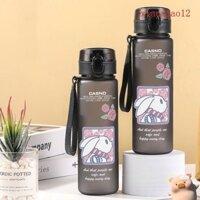 Cốc nước nhựa phong cách Nhật Bản, dây thừng, chà nhám tiện lợi, thích hợp cho các hoạt động ngoài trời, bình nước lạnh thể thao chống rơi chống rò rỉ nước TX8L