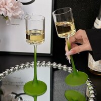 Cốc thủy tinh thẳng màu xanh lá cây mờ cổ điển Kính sâm panh cao cấp
