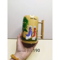 CỐC TRE TỰ NHIÊN CÓ TAY CẦM VẼ TAY HÌNH ẢNH CÔ GÁI ÁO DÀI ĐỒNG QUÊ trâu nước hồ hoàn kiếm - quà tặng lưu niệm việt