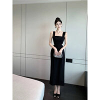 [Collin.]• Váy đen ôm body khoét eo nữ tính (Có sẵn•Loại đẹp co dãn)