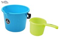 Combo 01 Xô nhựa đựng nước Yamada  01 Gáo nhựa múc nước Inomata 1300ml - Hàng nội địa Nhật Bản - Xô 5L Xanh - Gáo Xanh