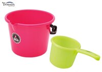 Combo 01 Xô nhựa đựng nước Yamada  01 Gáo nhựa múc nước Inomata 1300ml - Hàng nội địa Nhật Bản - Xô 5L Hồng - Gáo Xanh