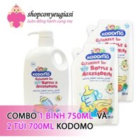 ☍Combo 1 bình nước rửa Kodomo + 2 bịch