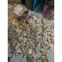 Combo 10 bịch Bánh Tráng Rìa ủ bơ,muối nhuyễn,hành phi,ớt rim,kèm tắc trái . Bịch 100g ,ăn thử bánh tráng nhà em đi nè😊