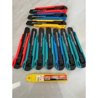 Combo 10 dao dọc giấy tay nhựa ABS  chống trơn cao cấp tặng 1 hộp lưỡi dao thay thế .