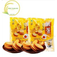 COMBO 2 GÓI BÁNH TRỨNG MUỐI 500G DATE THÁNG 5/2021 tặng kèm 2 lon soda sữa DATE 4/2022