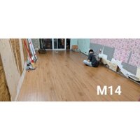 COMBO 20 miếng sàn nhựa giả gỗ chống trượt keo tự dán.