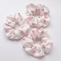 Combo 3 dây buộc tóc Scrunchies dâu tây hồngTặng kèm kẹp tóc ngẫu nhiên