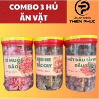 Combo 3 Hủ Ăn Vặt 1.5KG - Xí Muội Đào, Kẹo Me Tắc Cay, Mứt Dâu Tây Mix Mứt Dâu Tằm