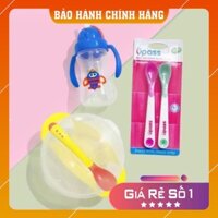Combo 3 món: 1 Cốc tập uống Upass 150ml; 1 Bát ăn dặm chống đổ; 1 Set Thìa báo nóng Upass( vỉ 2c)