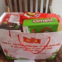 Combo bánh kẹo và hạt