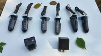 Combo Cặp Xi Nhan K4 Vario Ngắn Lắp Các Xe Chính Hãng HiDu + Cục chớp xi nhan điện tử 12V - có tăng chỉnh