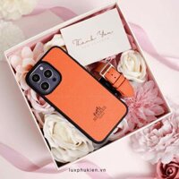 Combo Dây da Apple Watch và Ốp da thủ công viền đen khắc chữ Hermes Epsom Cam