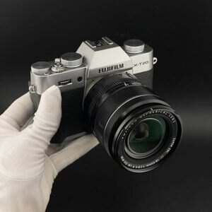 Combo Fujifilm X-T20 + Fujifilm 18mm f2.0 XF R