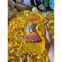 Combo Một Thùng Dầu Cát Tường Lưu Ly  Gồm 6 Chai Loại Nặng 1kg và 1kg2 Dùng Đốt Đèn Dầu