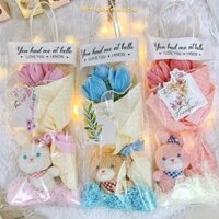 Combo quà tặng túi hoa và gấu bông đáng yêu kèm đèn trang trí