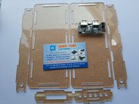 COMBO RÁP BOX SẠC DỰ PHÒNG 8 CELL MÀN HÌNH LCD HỘP MICA TRONG