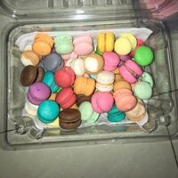 Combo sỉ 100v macaron mini hỗ trợ túi giấy và cup đựng bánh