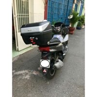 Combo thùng xe PCX, thùng Givi B32N Bold, baga PCX và gối tựa lưng BB42N. Hàng Givi chính hãng, bảo hành 2 năm.