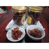 compo 2 hộp mứt cóc và mứt chôm chôm có hạt sấy dẽo.không chất bảo quản.2 hộp 650g