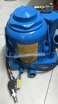 CON ĐỘI THỦY LỰC DÙNG HƠI 50 TẤN CÓ BÁNH XE KTL-50T