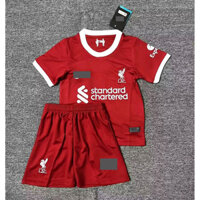 Còn hàng NEWEST 2023-2024 Bộ áo bóng đá sân nhà Liverpool dành cho trẻ em Áo bóng đá màu đỏ + Quần short Quần áo thể thao Bộ đồ