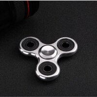 Con Quay Hand Spinner 3 Cánh Bằng Nhôm Cao Cấp