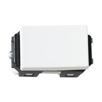 Công tắc 2 chiều loại nhỏ 16A bắt vít màu trắng Panasonic WEVH5532-7
