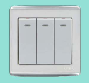 Công tắc ba 1 chiều UTEN V4.0GK31