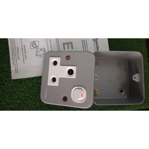 Công tắc cảm ứng nổi trần Duxa S30