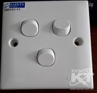 Công tắc clipsal ba