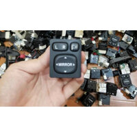 Công tắc cụp gương toyota