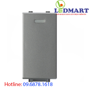 Công tắc đơn 2 chiều cỡ S Uten V7.0PGK12-SS