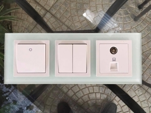 Công tắc đơn 32A 2 cực 1 chiều có LED 80323