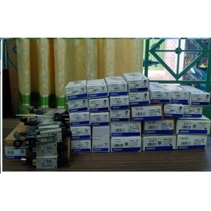 Công tắc hành trình Omron D4A-4501N