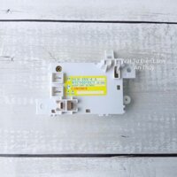 Công tắc khóa cửa máy giặt TOSHIBA inverter vuông A800SV, E920LV, F920LV, J920LV, B1000GV, B1100GV