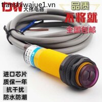 Công tắc quang điện cảm ứng hồng ngoại E3F-DS30C4 Cảm biến phản quang tiệm cận NPN Thường mở ba dòng C1