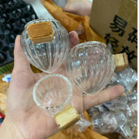 Cóng thuỷ tinh hoạ mi hàng TQ gắn sẵn tai