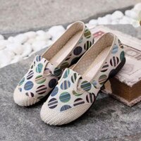 Cũ Bắc Kinh Giày Vải Nữ 2024 Xuân Hè Mùa Thu Thoáng Khí Phong Cách Chanel Giày Đế Bằng Mẹ Giày Slip-On Giày Đi Làm20250311