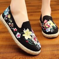 Cũ Bắc Kinh Giày Vải Nữ Thêu Mẹ Giày Bò Tendon Đế Thêu Tay Giày Nữ