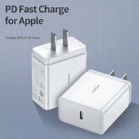 Củ Sạc Nhanh 3A Rock Space T12- QC014 Kèm Dây Cáp Lightning