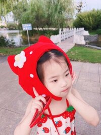 Cua Ấm Trà Dâu Mũ Đội Đầu Hình Ảnh Vui Nhộn