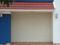 Cửa cuốn khe thoáng siêu êm E52