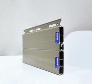 Cửa cuốn nan nhôm Austdoor Mega M71