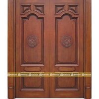 Cửa gỗ căm xe chống mối mọt giá phải chăng