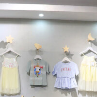 Cửa hàng quần áo móc treo tường màu gỗ treo quần áo treo tường cửa hàng quần áo trẻ em móc quần áo đơn điểm treo móc đơn BRKW