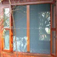 Cửa Lưới Chống Côn Trùng Hòa Phát Giá Rẻ Dạng Xếp Màu Vân Gỗ